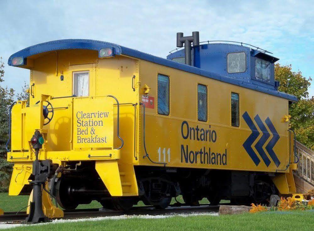 Clearview Station & Caboose B&B Creemore Exterior photo